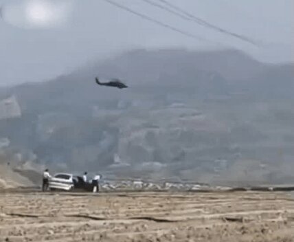 ویدیو / لحظاتی از هدف‌گیری هلیکوپترهای آمریکایی توسط یگان تکاوری پلیس