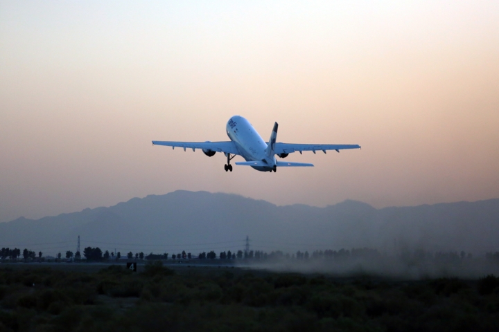 برقراری پروازهای تهران- مشهد- تهران هواپیمایی هما از شنبه