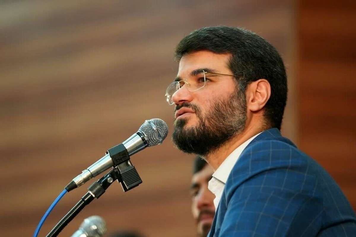 ببینید/ میثم مطیعی: هر کسی مخصوصاً به اسم انقلابی بودن، بخواهد اتحاد را به هم بزند، از مردم تو دهنی خواهد خورد