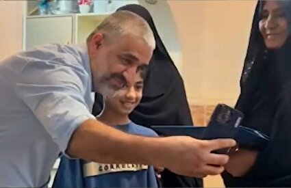 ببینید / بغض پژمان جمشیدی در میناب