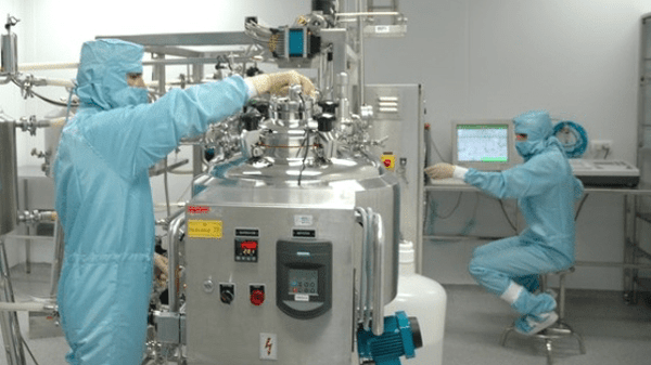 رئیس انستیتو پاستور: تولید واکسن‌های اساسی در انستیتو پاستور ادامه دارد