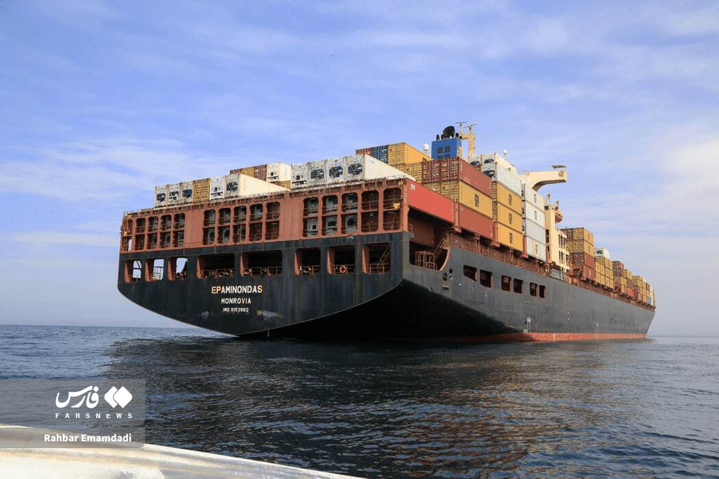 تصاویر: کشتی‌های توقیف‌شده توسط سپاه در تنگه هرمز