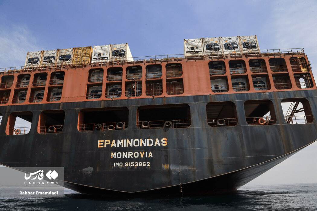 تصاویر: کشتی‌های توقیف‌شده توسط سپاه در تنگه هرمز