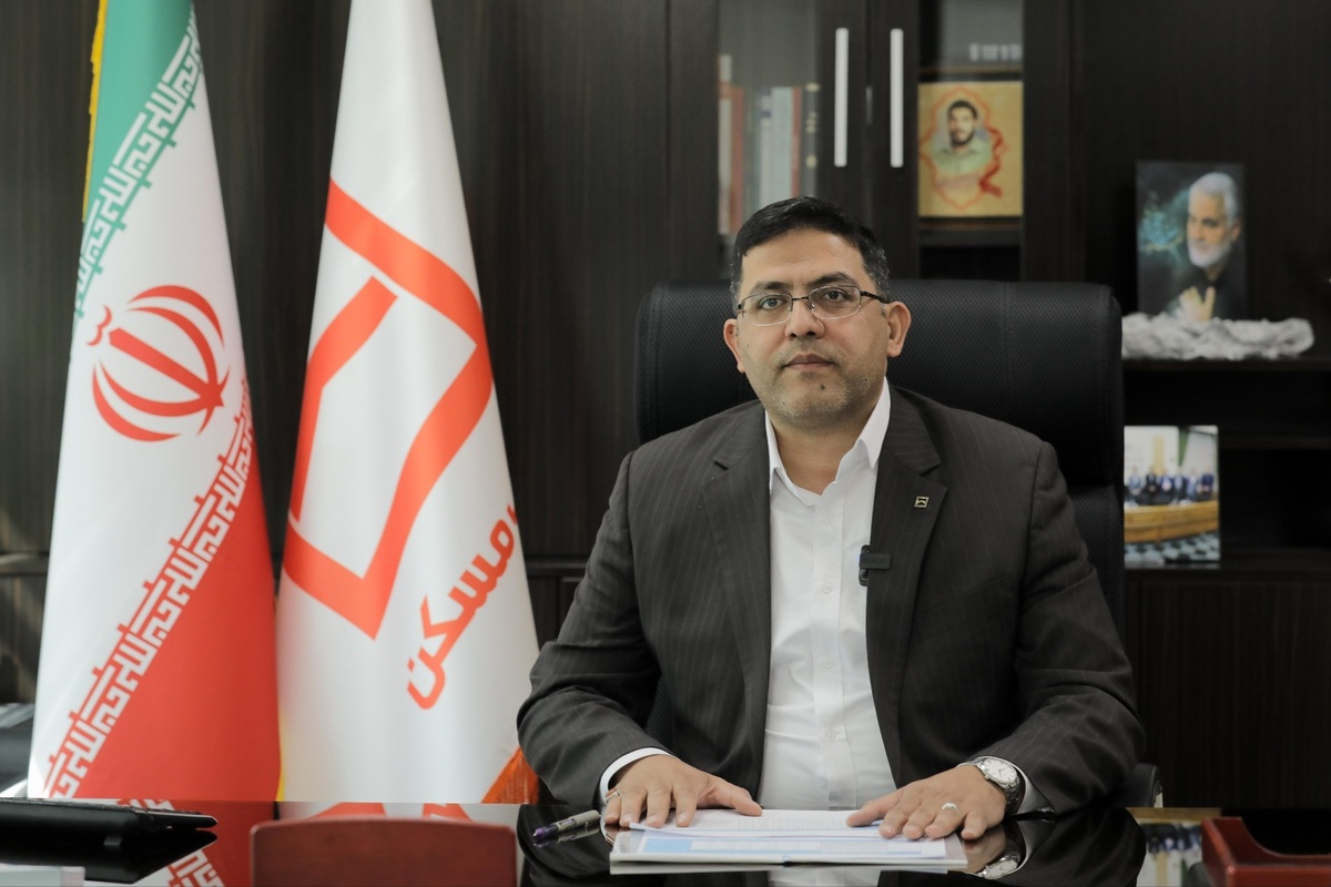 عضو هیات مدیره بانک مسکن خبر داد

پایداری ۱۰۰ درصدی خدمات بانک مسکن و حمایت تسهیلاتی از آسیب‌دیدگان جنگ رمضان