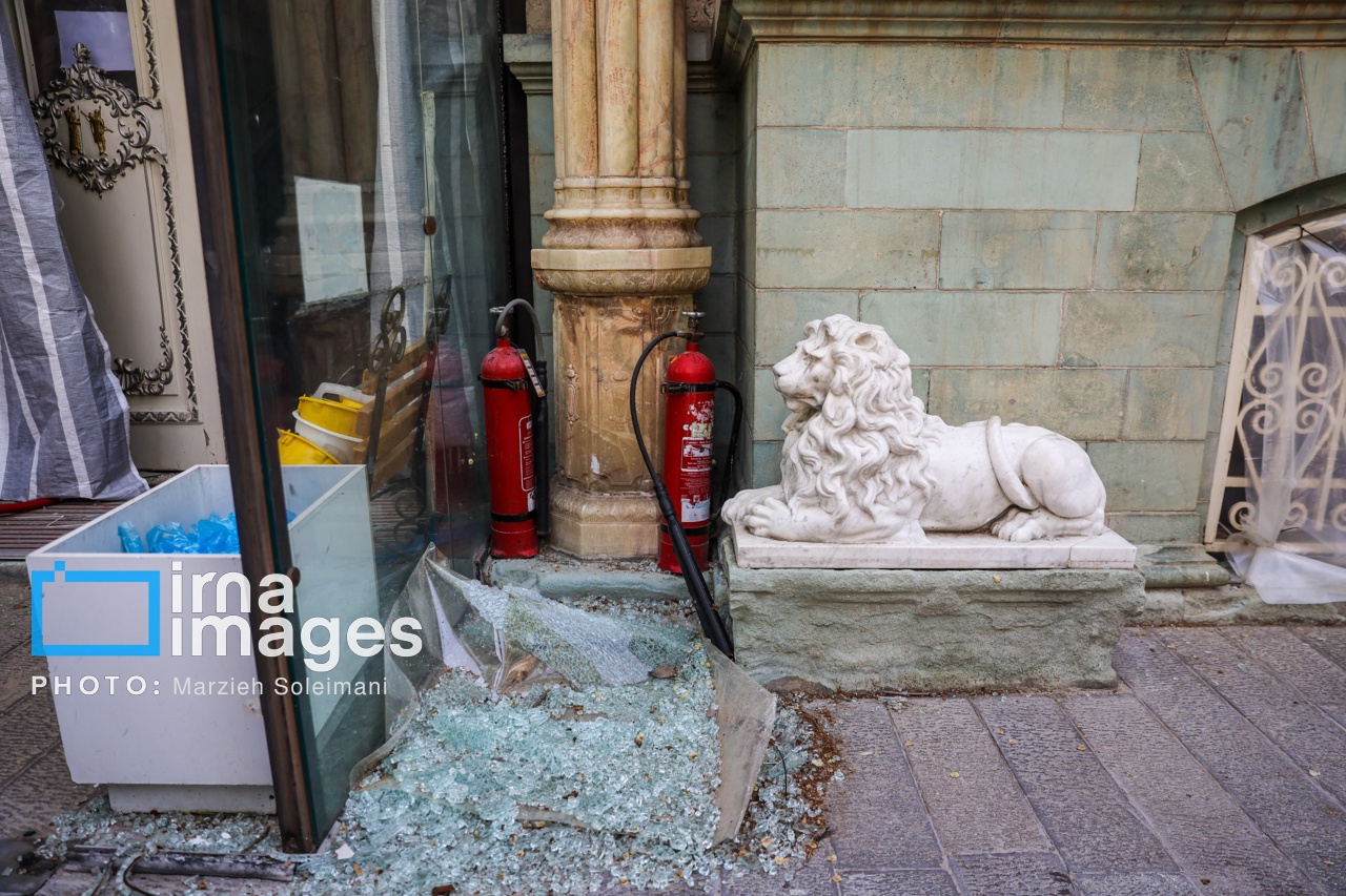 تصاویر: خسارات برجا مانده از جنگ رمضان در کاخ سعدآباد