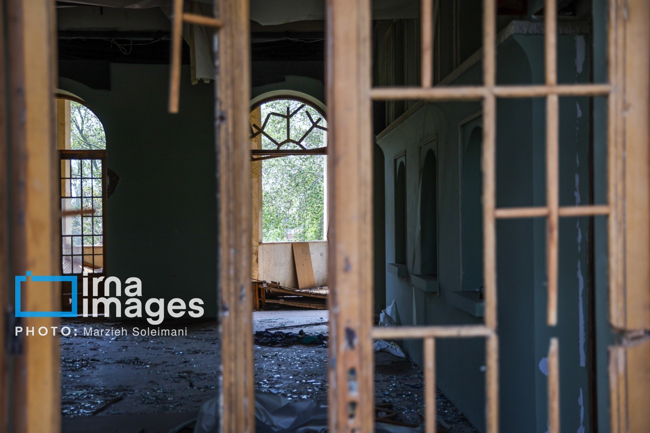تصاویر: خسارات برجا مانده از جنگ رمضان در کاخ سعدآباد