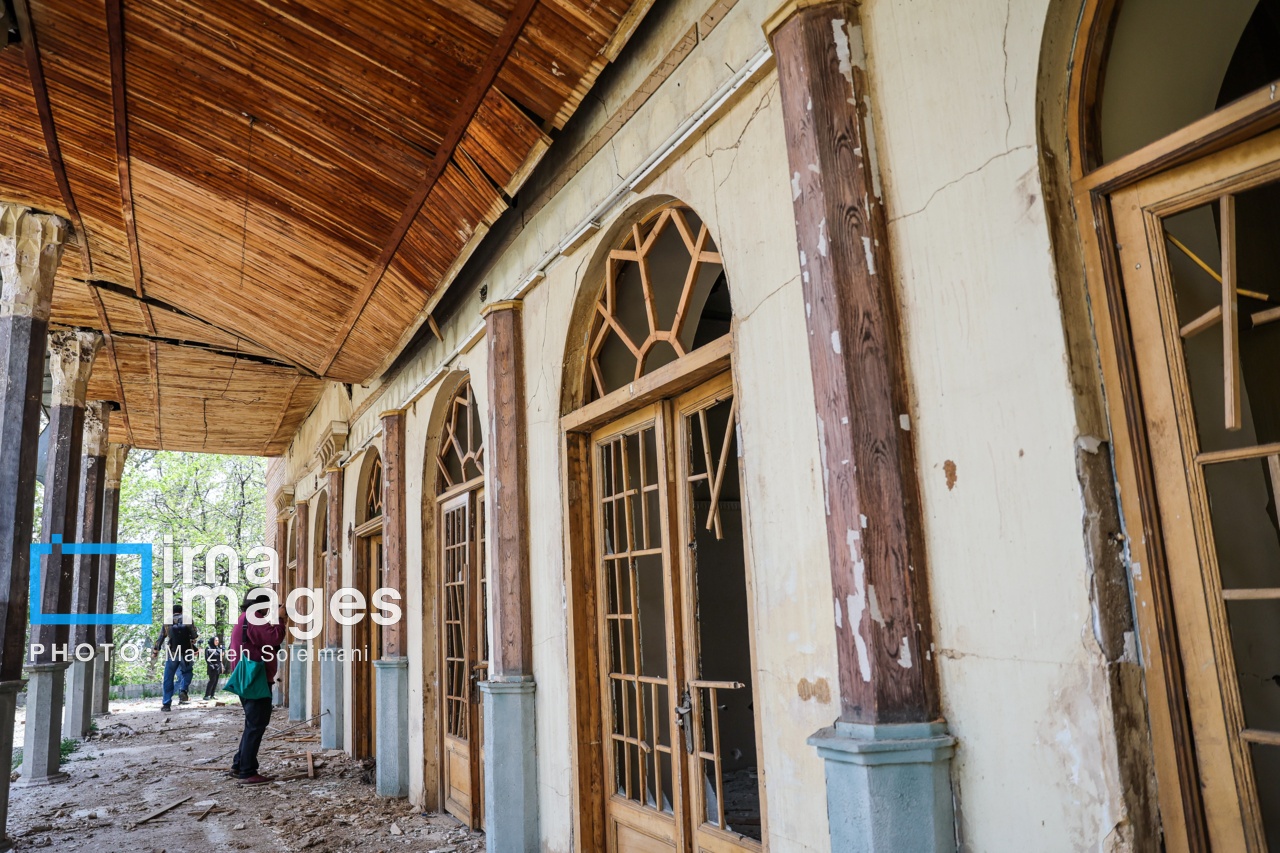 تصاویر: خسارات برجا مانده از جنگ رمضان در کاخ سعدآباد