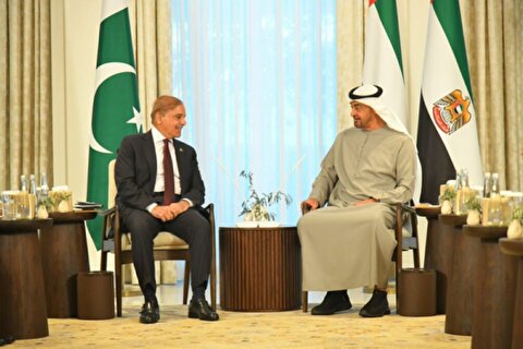 عصبانیت امارات از پاکستان بابت میانجی‌گری بین ایران و آمریکا: وام ۳.۵ میلیارد دلاری ما را برگردانید