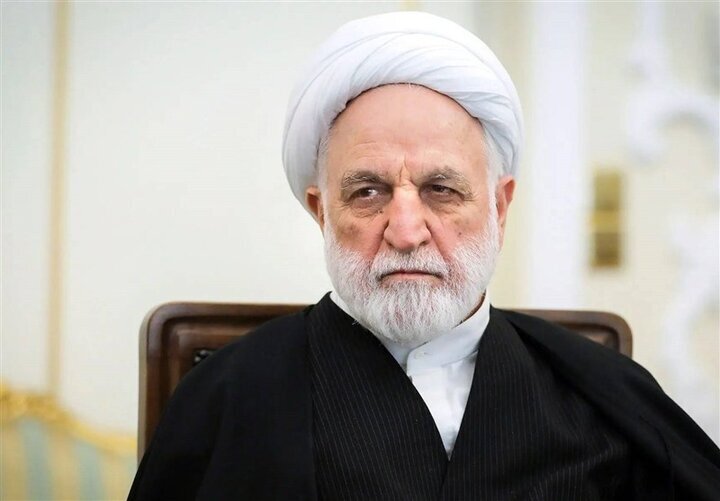 رئیس قوه قضاییه: صدراعظم آلمان اخیراً به درستی اذعان کرده که ایالات متحده توسط ایران تحقیر شده / این فرد همان کسی است که ۴ روز بعد از کودتای شکست خورده دشمن در دی ماه مدعی شده بود چند هفته تا پایان عمر جمهوری اسلامی ایران، باقی نمانده