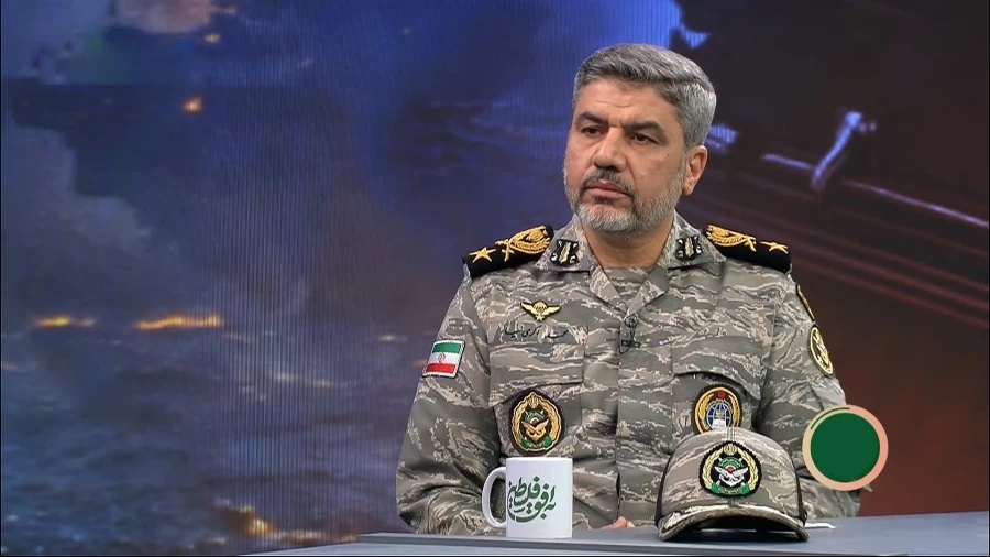 سخنگوی ارتش: برآوردهای اطلاعاتی ارتش نشان می‌داد که دشمن قصد حمله نظامی دارد / نیروی زمینی یگان‌های خود را در مناطق مختلف کشور مستقر کرده بود