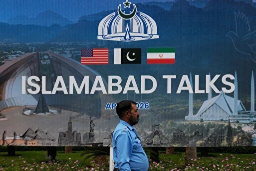 العربی الجدید: امریکا و ایران انعطاف از خود نشان نمی‌دهند؛ سفر عاصم منیر ممکن است آخرین تلاش برای جلوگیری از جنگ باشد/فرمانده ارتش پاکستان وارد تهران شد/العربیه: توافق محتمل آمریکا و ایران احتمالاً «بیانیه اسلام‌آباد» نامگذاری می شود/سی‌بی‌اس: دیدارهای وزیر کشور پاکستان در تهران باعث شده مذاکرات در مسیری مهم پیش برود/العربیه: رئیس سازمان اطلاعات پاکستان هم عازم تهران شد