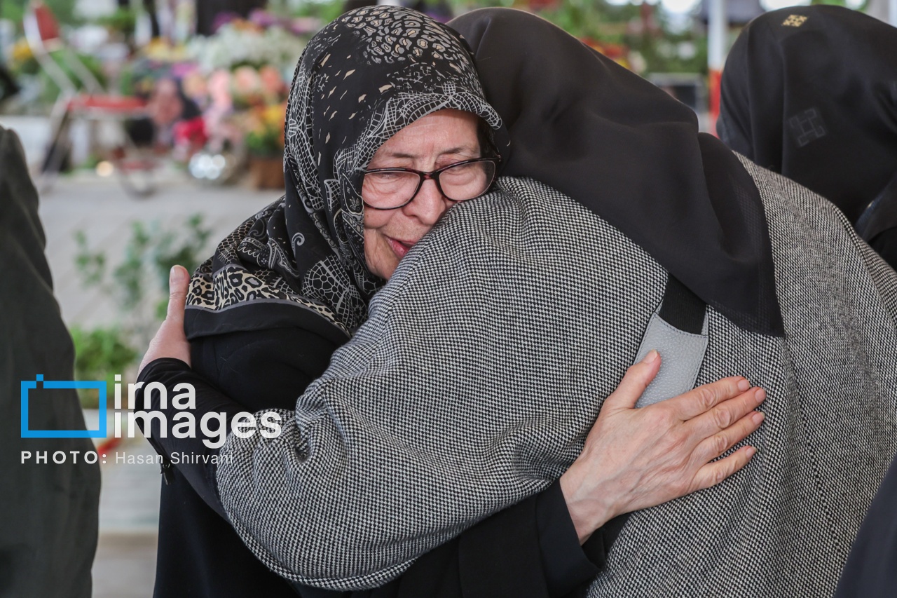 تصاویر: چهلمین روز شهادت «سیدکمال خرازی»