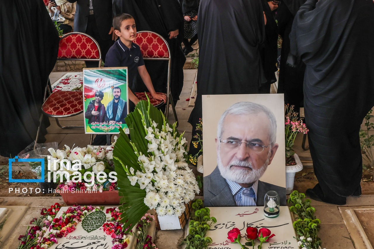 تصاویر: چهلمین روز شهادت «سیدکمال خرازی»