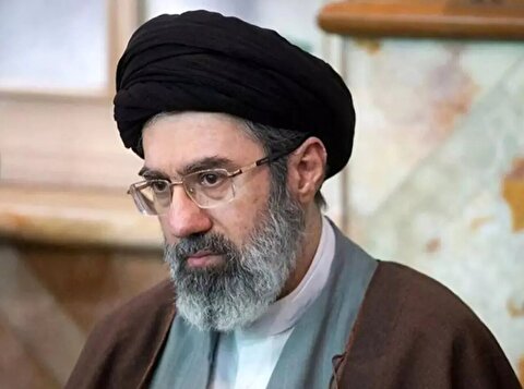 هرگونه اقدامی که موجب بدبینی و سرخوردگی آحاد مردم شود نوعی کمک به دشمن این کشور و مردمانش محسوب می‌گردد / ابزار اصلی دشمن، کاشت بذر تردید، یأس، ترس، بدگمانی، و اختلاف است/ همگان با حفظ وحدت و اعتماد متقابل و هم‌صدایی نکردن با دشمن، نقشه او را خنثی کنند