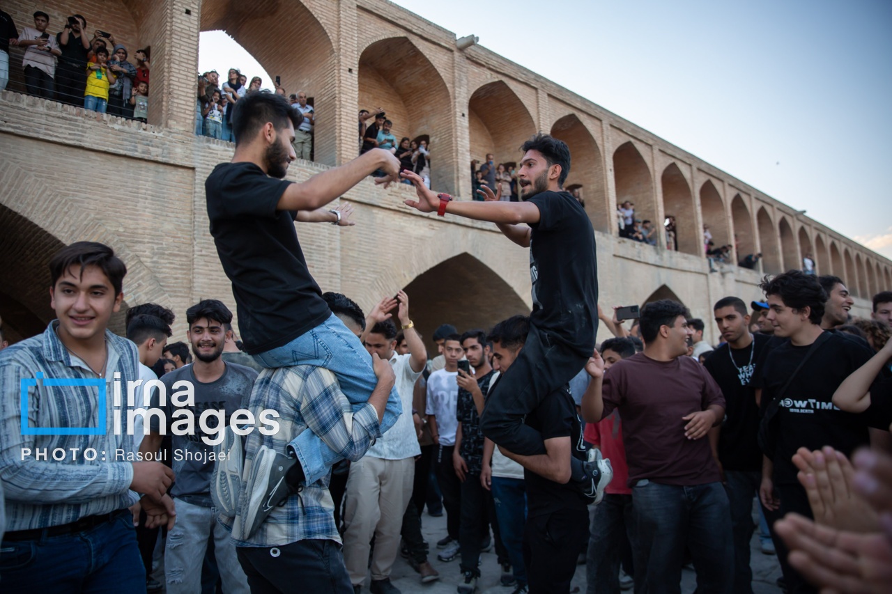 تصاویر: بازگشایی زاینده‌رود