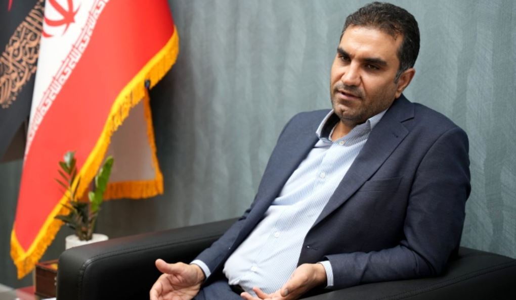 پور دهقان، نماینده مجلس: جریان اقلیت معمولاً در برابر هرگونه اصلاح، گشایش و تصمیمی که به بهبود شرایط زندگی مردم منجر شود، موضع مخالفت اتخاذ می‌کنند