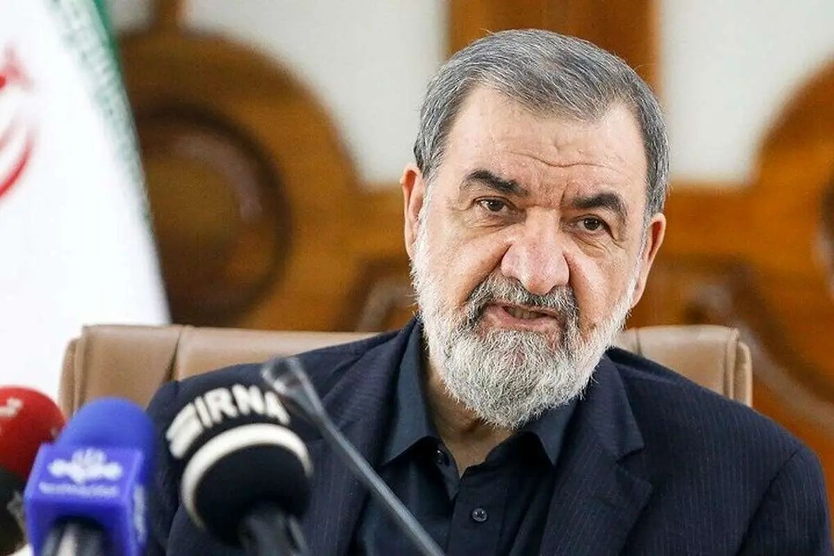 محسن رضایی: ترامپ باید بن‌بست مذاکرات را بشکند/  اگر آمریکا درگیری‌ها را از سر بگیرد، ممکن است که ایران عملیات نظامی را از تنگه هرمز به اقیانوس هند، تنگه باب‌المندب، دریای سرخ و دریای مدیترانه گسترش دهد