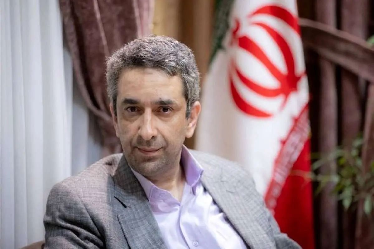معاون اطلاع‌رسانی دفتر پزشکیان: هیچ اختلافی میان رئیس‌جمهور و نیروهای نظامی کشور وجود ندارد/ بحث استعفا و کناره‌گیری، فاقد مبنا است/ تعداد داعیه‌داران اختلاف افکنی اندک و صدای آن‌ها بلند است