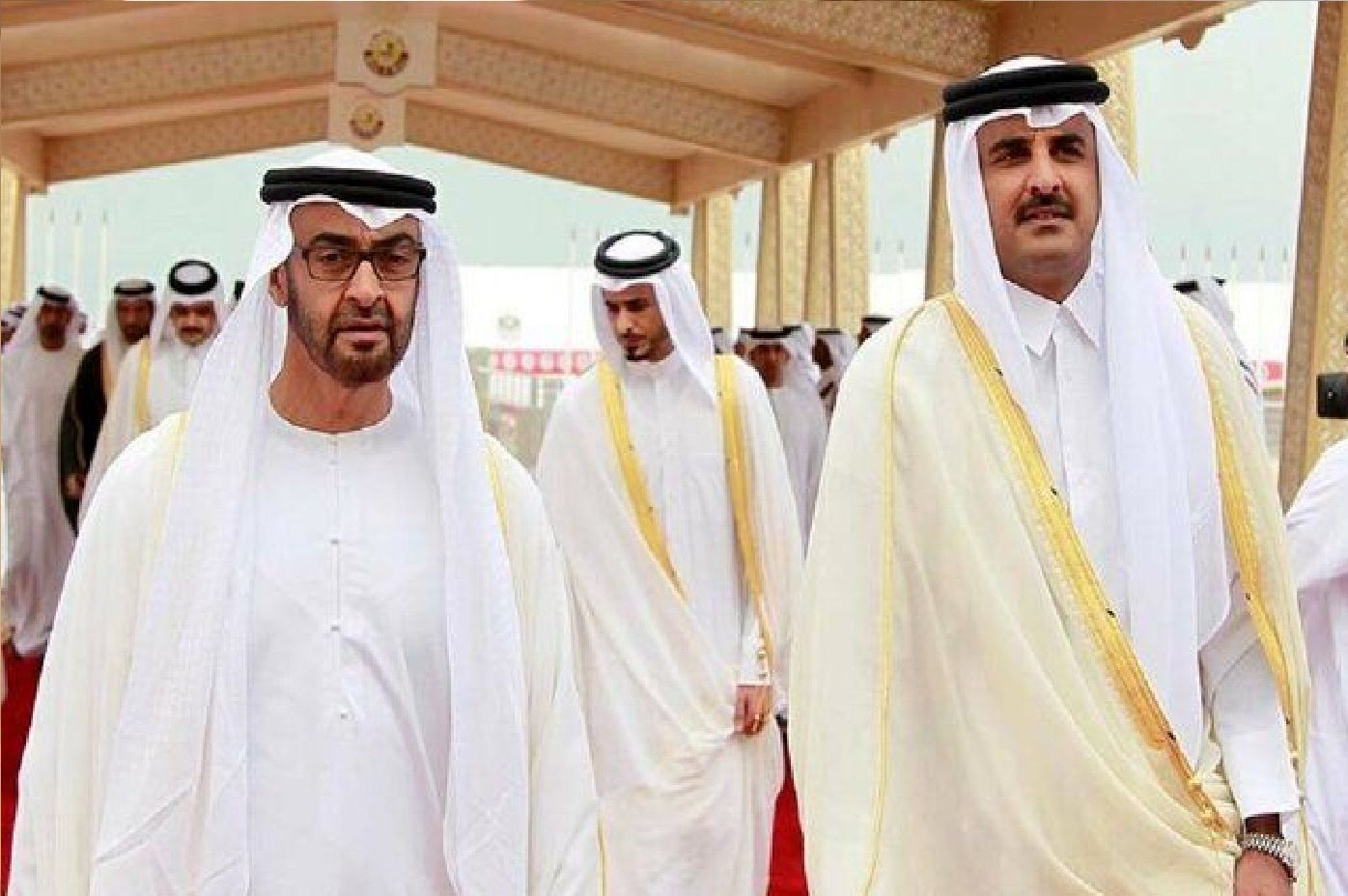 روزنامه‌نگار مشهور چینی و سردبیر سابق روزنامه گلوبال تایمز چ