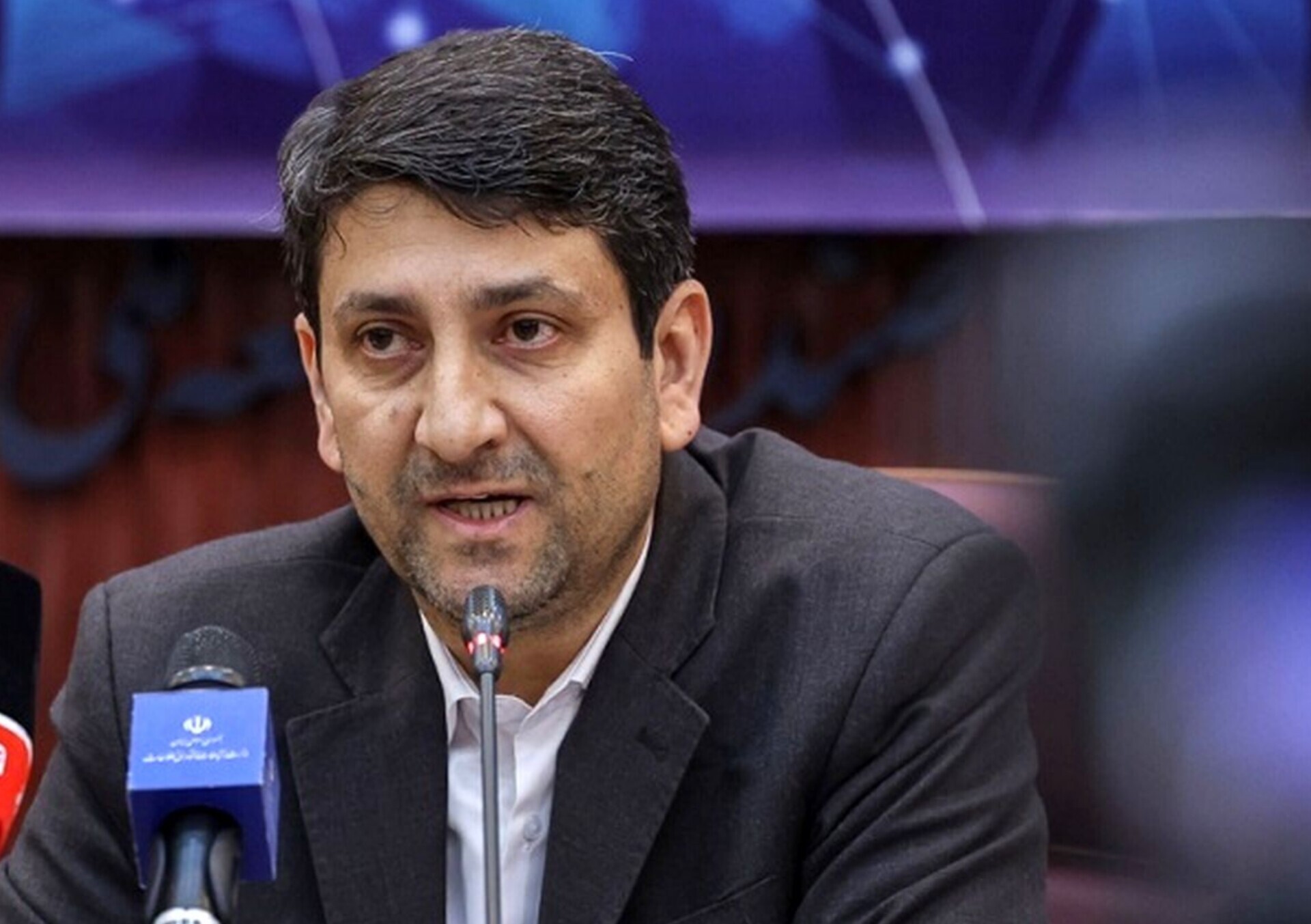 وزیر ارتباطات: حجم ترافیک اینترنتی که پیش از ۴ خرد