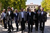 مقامات درگیر در مذاکرات می‌گویند پیش‌نویس یادداشت تفاهم جدیدی در حال بحث است که به تأیید هر دو طرف نزدیک‌تر شده / شگفت‌انگیزترین و جدیدترین بند اضافه شده به توافق، تأسیس یک صندوق سرمایه‌گذاری برای ایران به ارزش ۳۰۰ میلیارد دلار است / ویتکاف و کوشنر پیشنهاد راه‌اندازی پروژه‌های سرمایه‌گذاری در حوزه ساختمان و املاک را داده‌اند