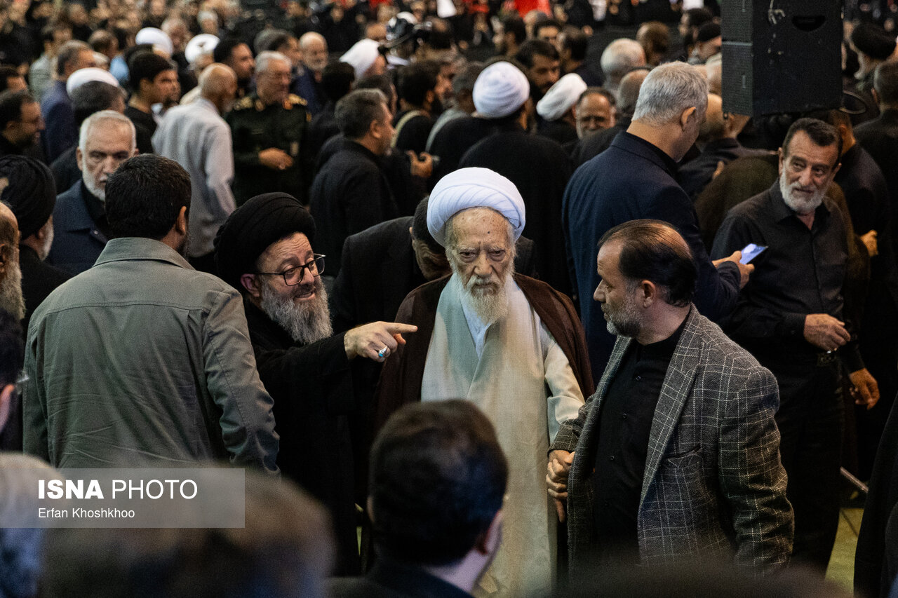 تصاویر: مراسم گرامیداشت رهبر شهید انقلاب در تهران