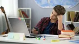 آیا ADHD در همه افراد متفاوت بروز می‌کند؟ روان‌پزشک توضیح می‌دهد چرا ممکن است این اختلال سال‌ها تشخیص داده نشود