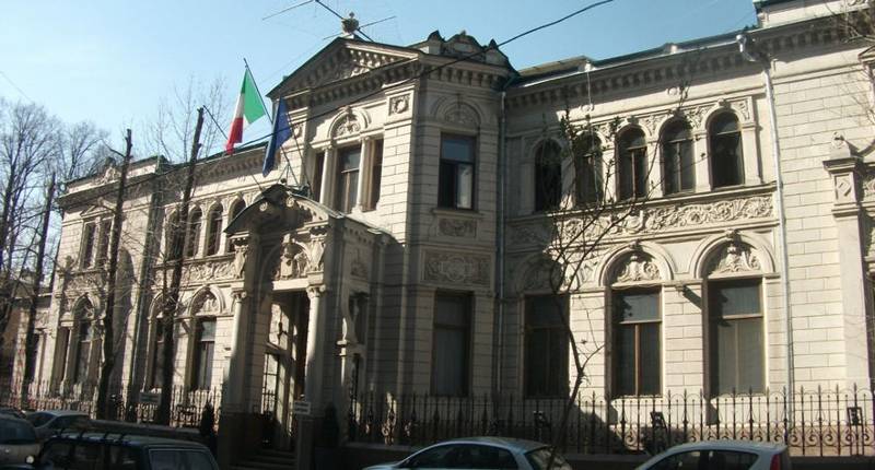 سفارت ایتالیا در تهران روز جمعه بازگشایی می‌شود