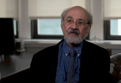 ویدیو / پروفسور یرواند آبراهامیان: سیاست خارجی ایران پس از جنگ، از مدیترانه به سمت خلیج‌فارس چرخش پیدا خواهد کرد