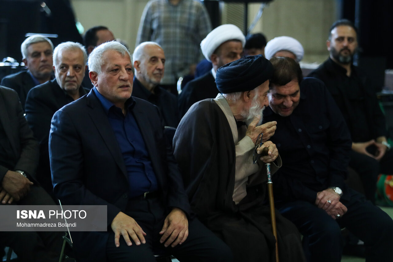 تصاویر: مراسم بزرگداشت چهلمین روز تدفین رهبر شهید انقلاب