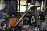 جزئیات جدید انفجار آزمایشگاه دانشکده فنی؛ رئیس دانشگاه تهران: یک کپسول هیدروژن که سال‌ها بود در این آزمایشگاه تعویض می‌شد، منفجر شد / مرحوم کلاته نزدیک این کپسول بوده / یکی دیگر از دانشجویان دختر ما و دکتر محمود نیلی احمدآبادی که نزدیک کپسول بودند به بیرون از آزمایشگاه پرتاب می‌شوند