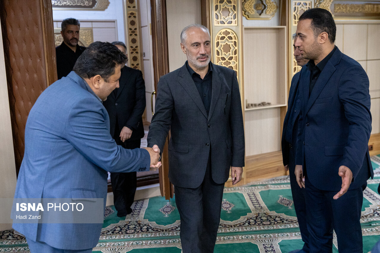 تصاویر: مراسم یادبود مادر رییس سازمان برنامه و بودجه