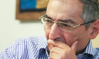 زیباکلام: خروج سازندگی از جبهه اصلاحات را با همه تلخیش می توانم درک کنم/ باید از کرباسچی و مرعشی پرسید که آیا خروج از اصلاحات راه درستی است؟