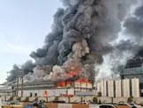اعزام آتش‌نشانان تهران برای حادثه آتش‌سوزی کارخانه کاله آمل