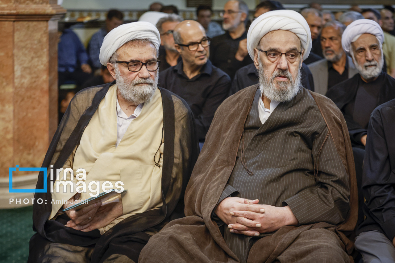 تصاویر: بزرگداشت رهبر شهید انقلاب در حسینیه جماران