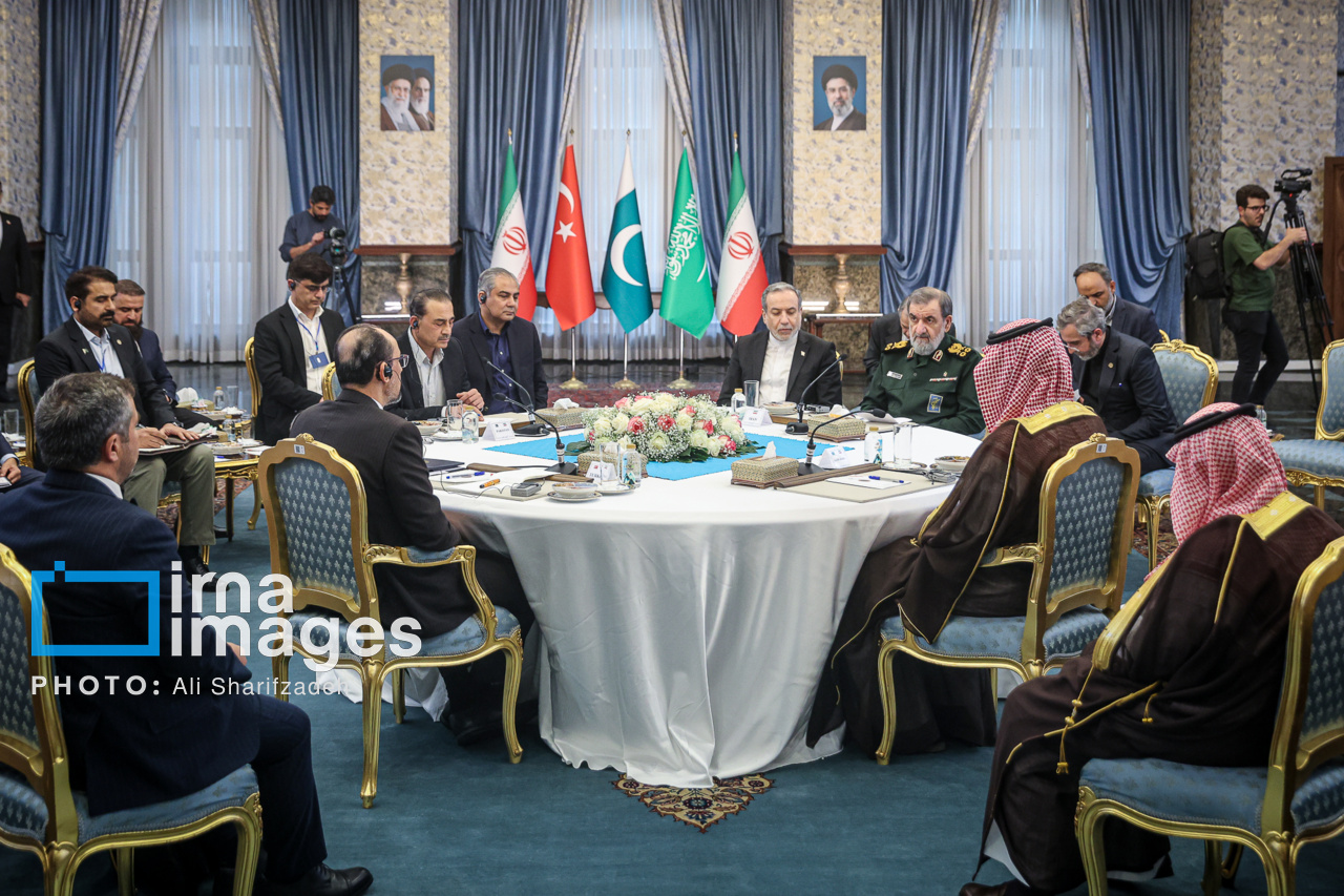تصاویر: نشست چهارجانبه ایران، پاکستان، ترکیه و عربستان