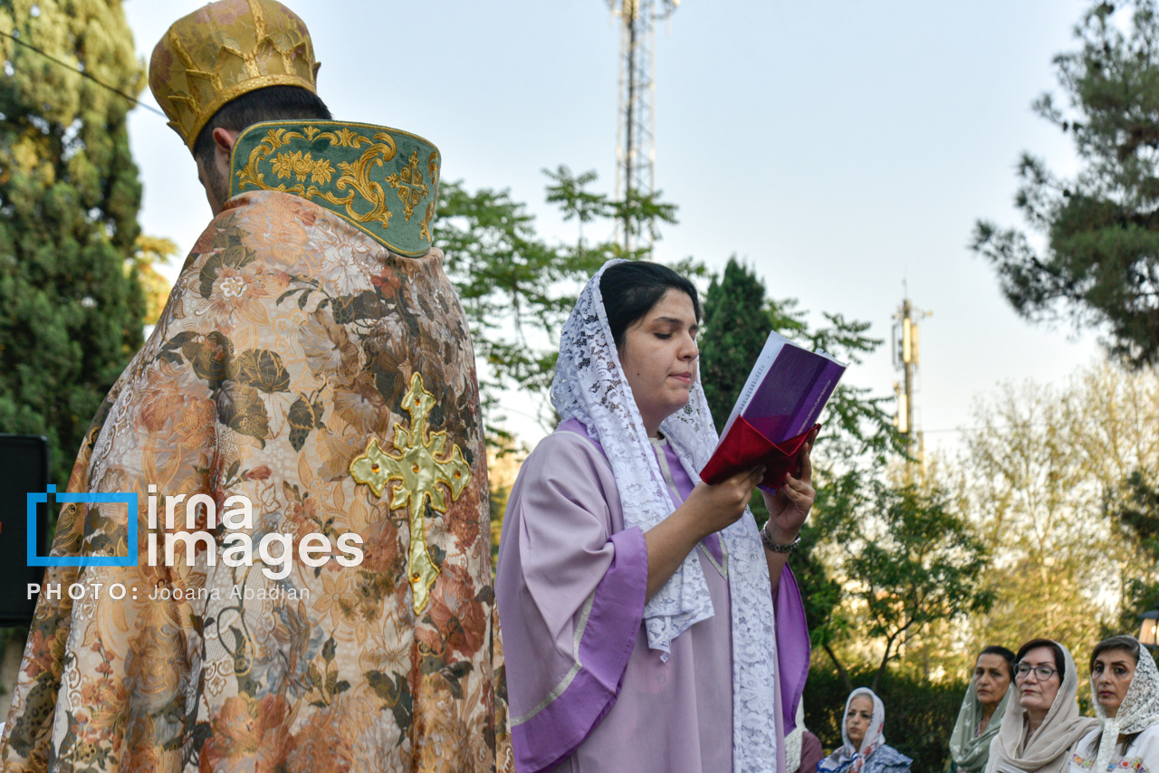 تصاویر: مراسم بزرگداشت بازگشت صلیب مقدس