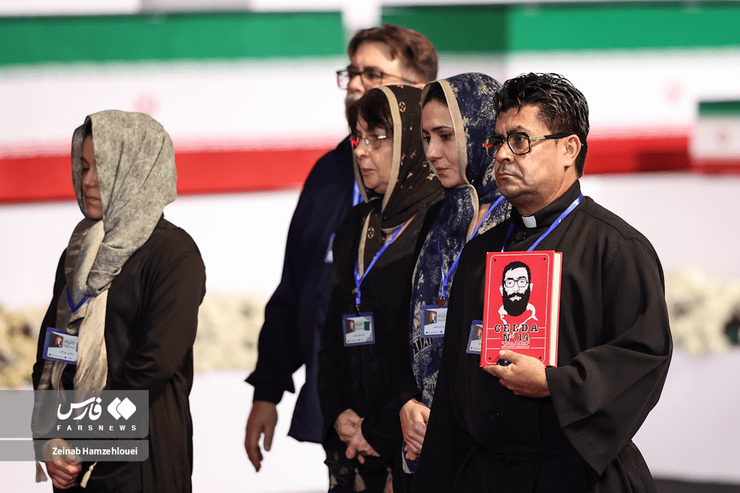 تصاویر: مراسم ادای احترام سران کشورها و مسئولان خارجی به پیکر رهبر شهید انقلاب
