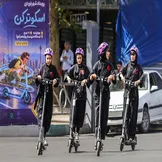 تصاویر: رویداد شهرنوردی با اسکوتر