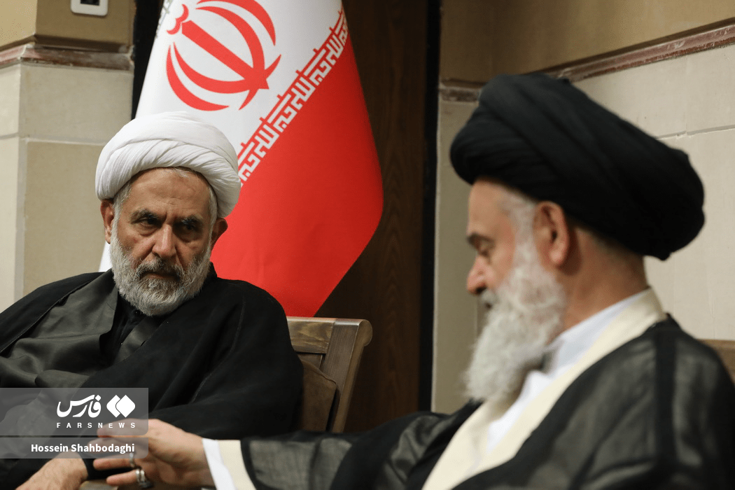 تصاویری جدید از حسین طائب در قم