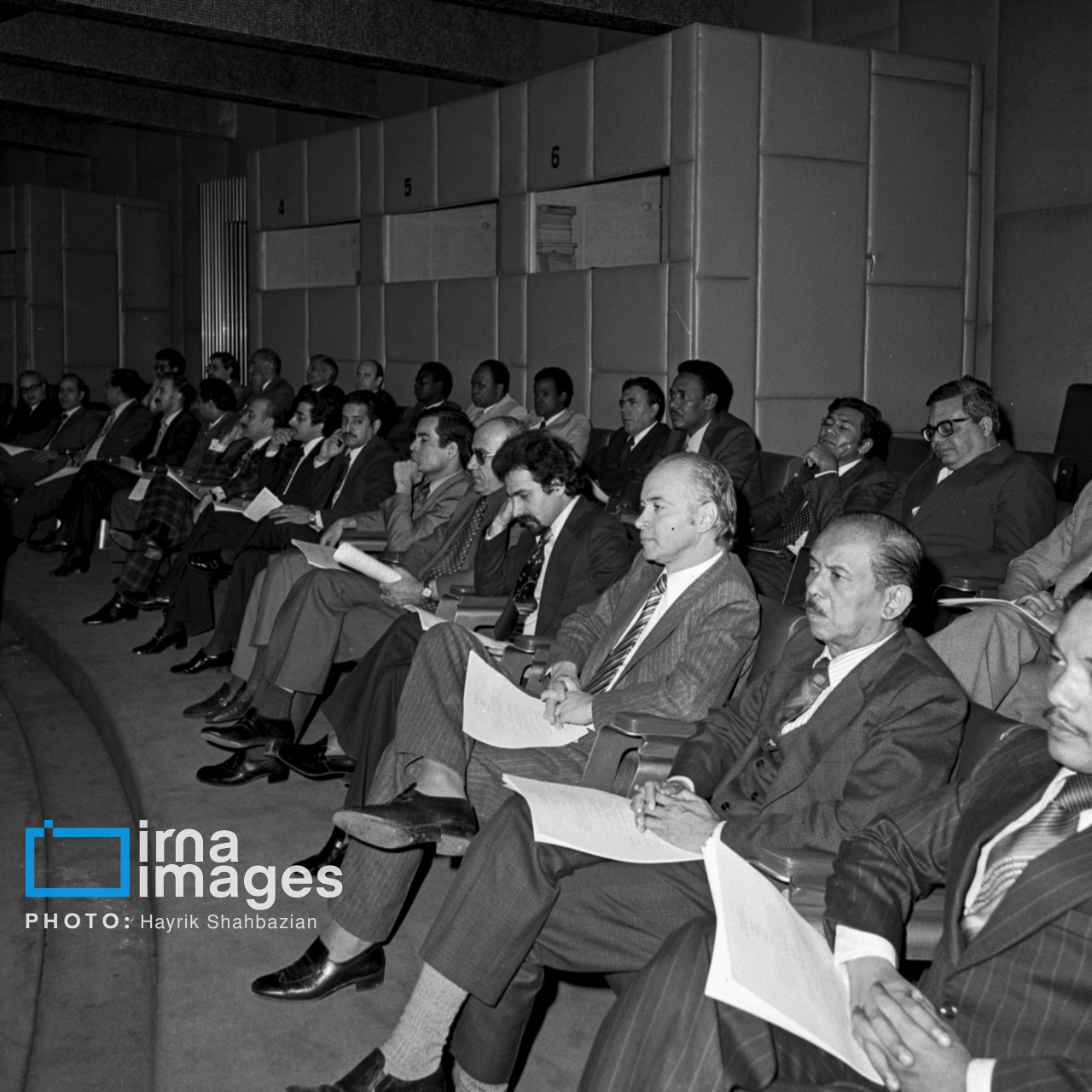 تصاویر: مجلس خبرگان قانون اساسی - سال ۱۳۵۸