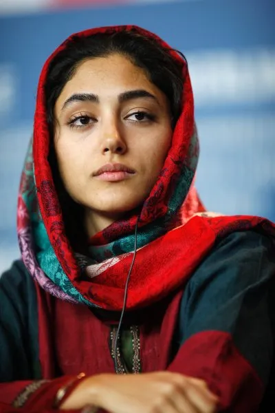 واکنش بی تفاوت گلشیفته فراهانی به انتشار تصاویر برهنه ی منتسب به خود / پیغام جدید وزارت ارشاد برای گلشیفته