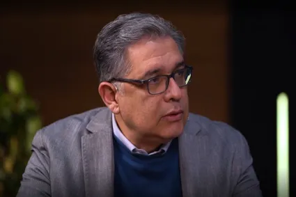 ویدیو/ امیرعلی ابوالفتح: ایده نجومی و مریخی ندهیم؛ باید با توجه به امکانات موجود تصمیم بگیریم به سمت جنگ برویم یا توافق