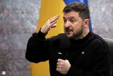 تایمز: در نخستین روز آغاز جنگ اوکراین، «زلنسکی» از دبیرکل ناتو خواست فوراً یک «منطقه پرواز ممنوع» ایجاد شود تا جلوی حملات هوایی روسیه گرفته شود/ «استولتنبرگ» این درخواست را رد کرد؛ او گفته بود «این اقدام باعث درگیری مستقیم میان ناتو و مسکو خواهد شد»