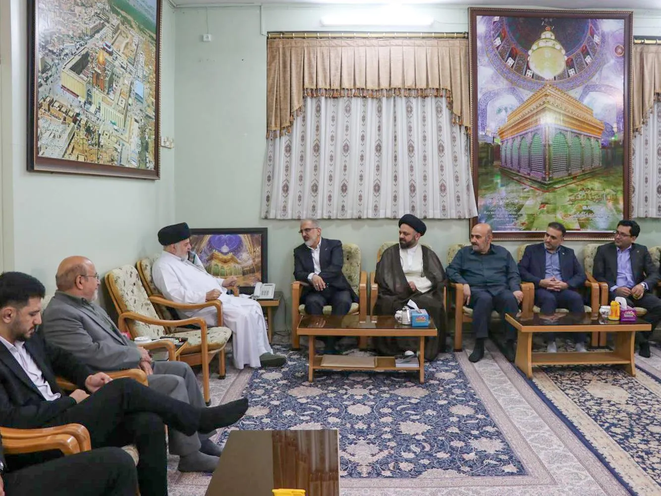 تأکید نماینده آیت‌الله سیستانی بر مدیریت کارآمد و تسهیل فرآیندهای بانکی/ دکتر خورسندیان: بانک مسکن بیش از نیمی از بار تأمین مالی نهضت ملی مسکن را بر دوش دارد