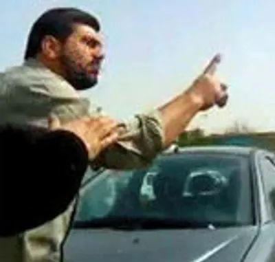 سعید تاجیک آزاد است: همه فحش ها را خودم دادم، منتظر بدترش باشند!/حیثیت برای هاشمی نمیگذارم/ علی مطهری، کثافت و نجس العین است/ احمدی نژاد بیخود می کند