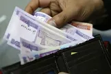 نائب رئیس کمیسیون برنامه و بودجه مجلس: تلاش ما این است که افزایش حقوق سال آینده، کمتر از ۳۰ تا ۴۰ درصد نباشد؛ البته باید دید دولت چه رقمی را ارائه می‌کند/ وقتی منابع کافی وجود نداشته باشد، دولت و مجلس نیز امکان افزایش بیشتر را نخواهند داشت/ کارکنان دولت و بازنشستگان می‌گویند اگر قرار است حقوق افزایش پیدا نکند، دست‌کم تورم در همین سطح باقی بماند