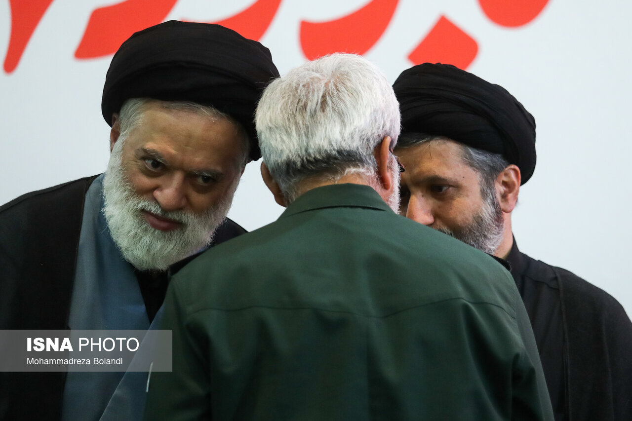 تصاویر: مراسم بزرگداشت چهلمین روز تدفین رهبر شهید انقلاب