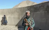 طالبان افغانستان را به دهه ۹۰ میلادی بازگرداند: شلاق زدن ۳ زن و ۹ مرد در یک ورزشگاه، مقابل چشمان صد‌ها تماشاگر