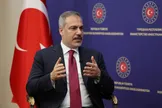 روایت روزنامه نزدیک به اردوغان از پیام وزیر خارجه ترکیه به آمریکا: توصیه می‌کنم ایران را به ونزوئلای دیگری تبدیل نکنید؛ تهران آماده مذاکره است، اما اگر احساس کند در تنگنا قرار گرفته است، برای بدترین سناریو آماده خواهد شد